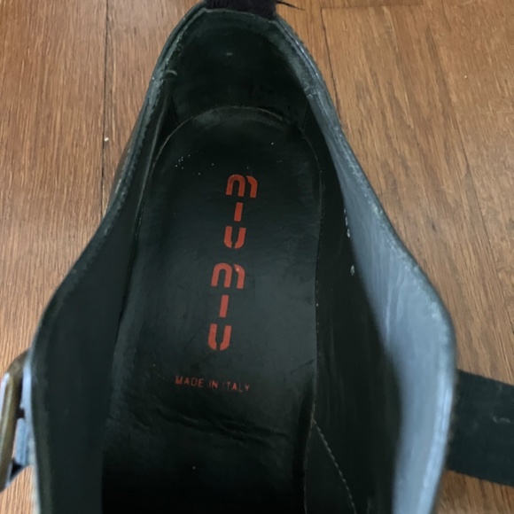 Miu Miu buckled loafers in dark green - Picture 5 of 8